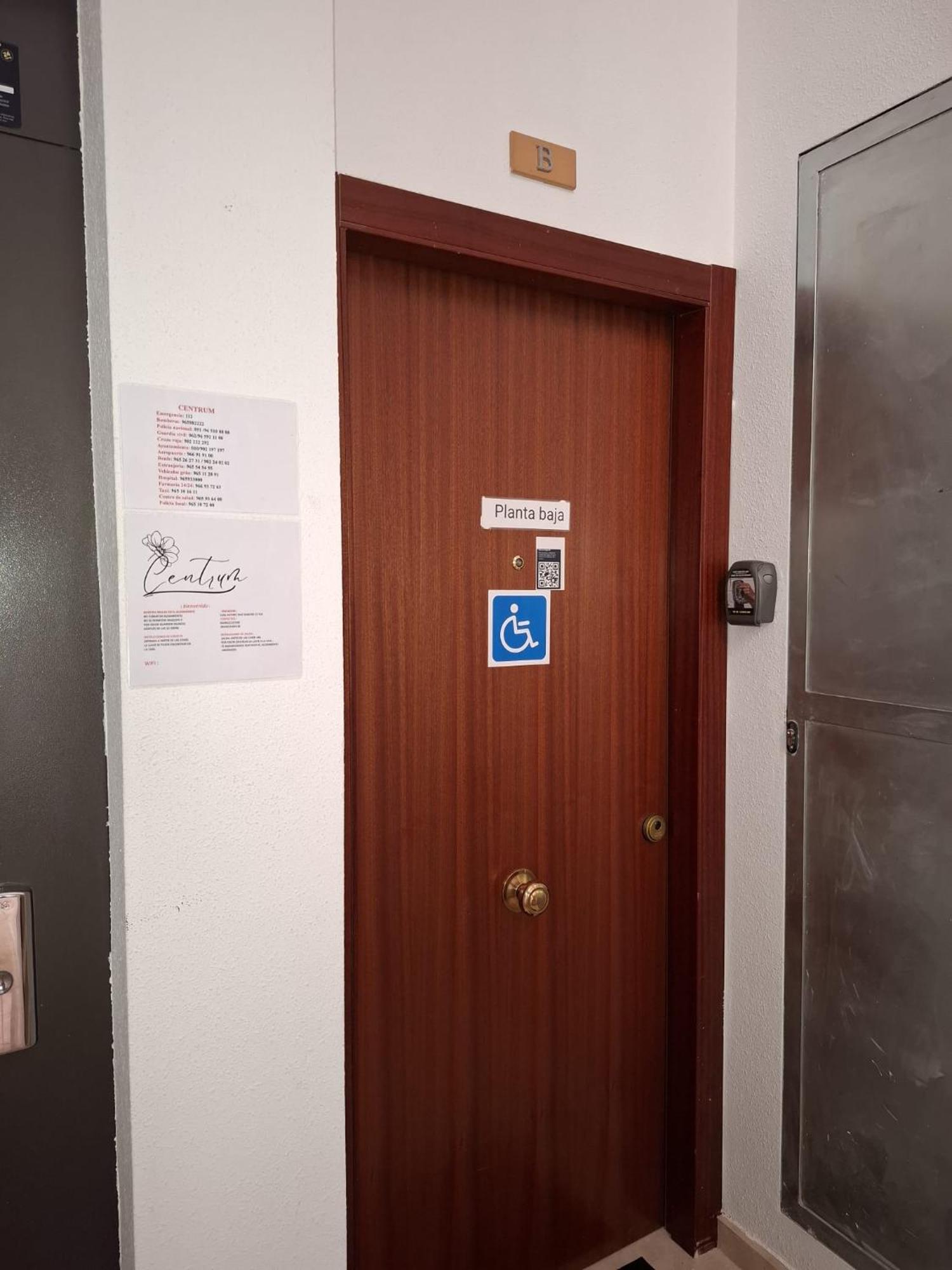 Centrum 4 Аликанте Екстериор снимка